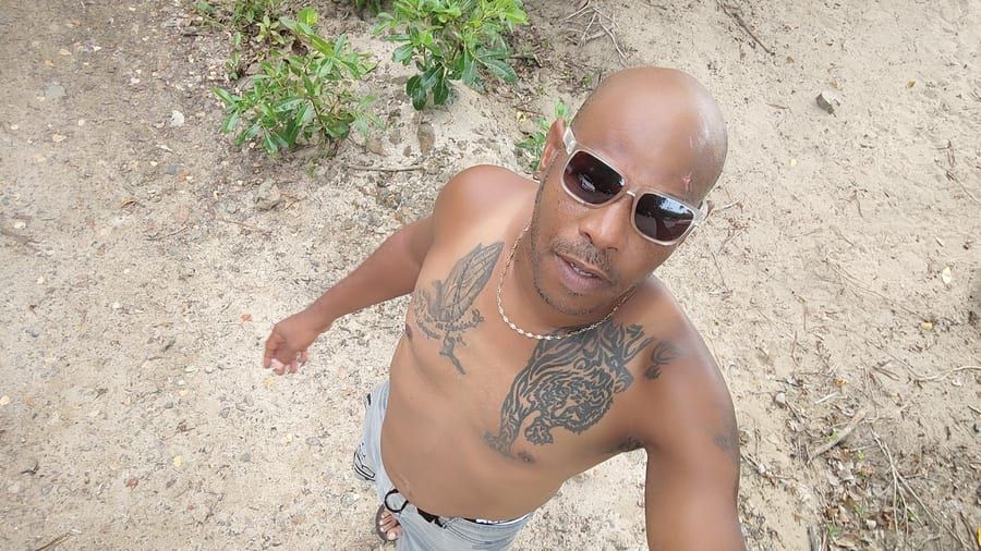 Profil de Weston, 31 ans, Rencontre gay à Les Sagnettes (Neuchâtel)