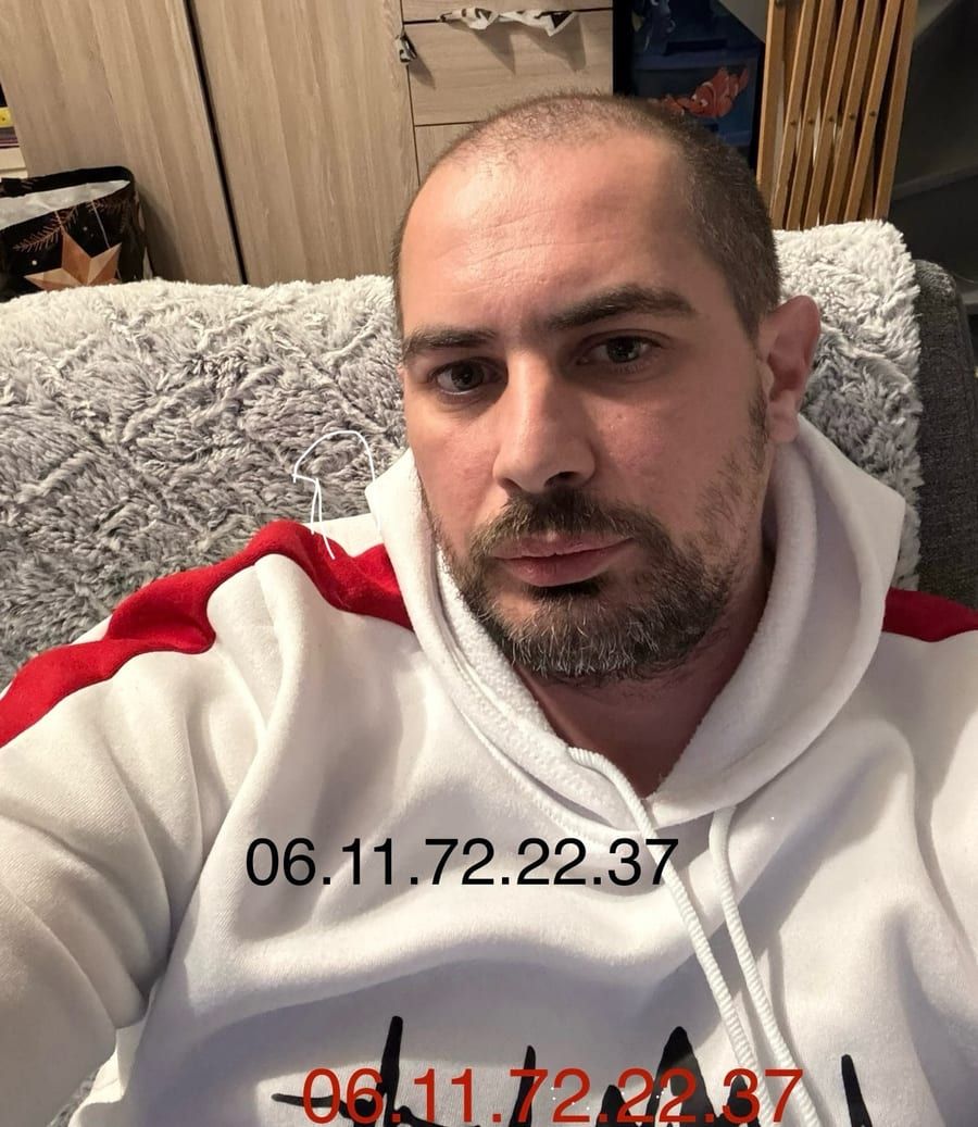 Bruno-pierre - Rencontre gay à La Côte-aux-Fées Profil de Bruno-pierre, 31 ans, Rencontre gay à La Côte-aux-Fées (Neuchâtel)