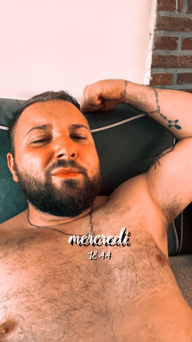 Profil de Meyer, 23 ans, Rencontre gay à Boudevilliers (Neuchâtel)