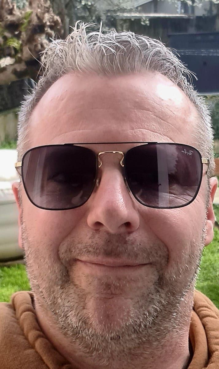 Profil de Mohsine, 34 ans, Rencontre gay à Buttes (Neuchâtel)