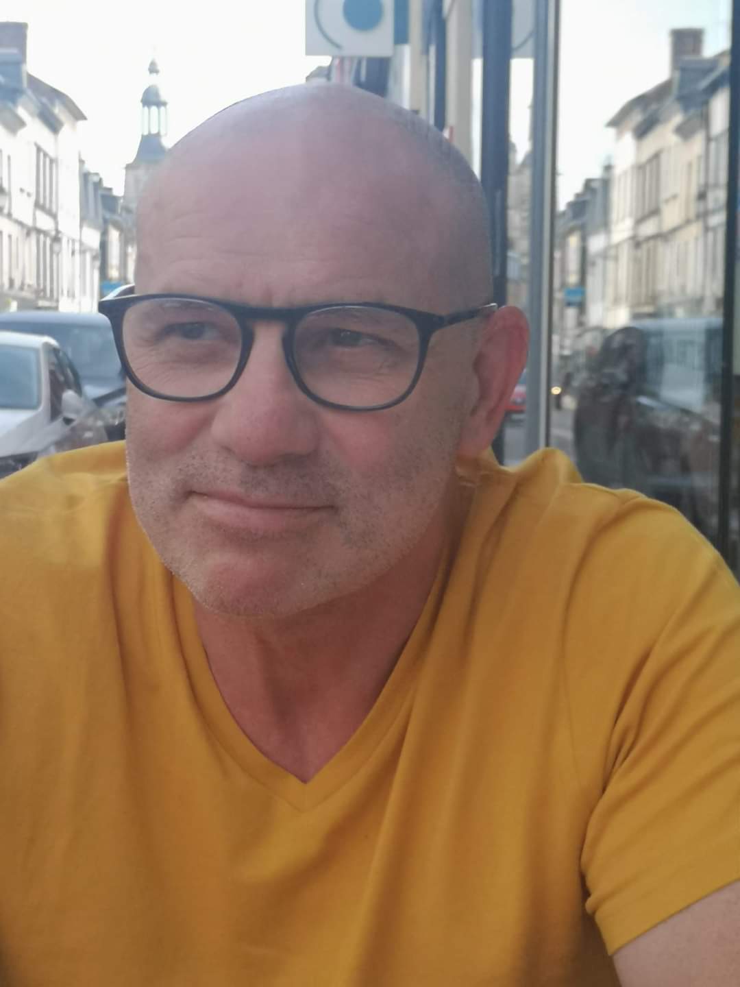 Moufid - Rencontre gay à Les Brenets Profil de Moufid, 27 ans, Rencontre gay à Les Brenets (Neuchâtel)