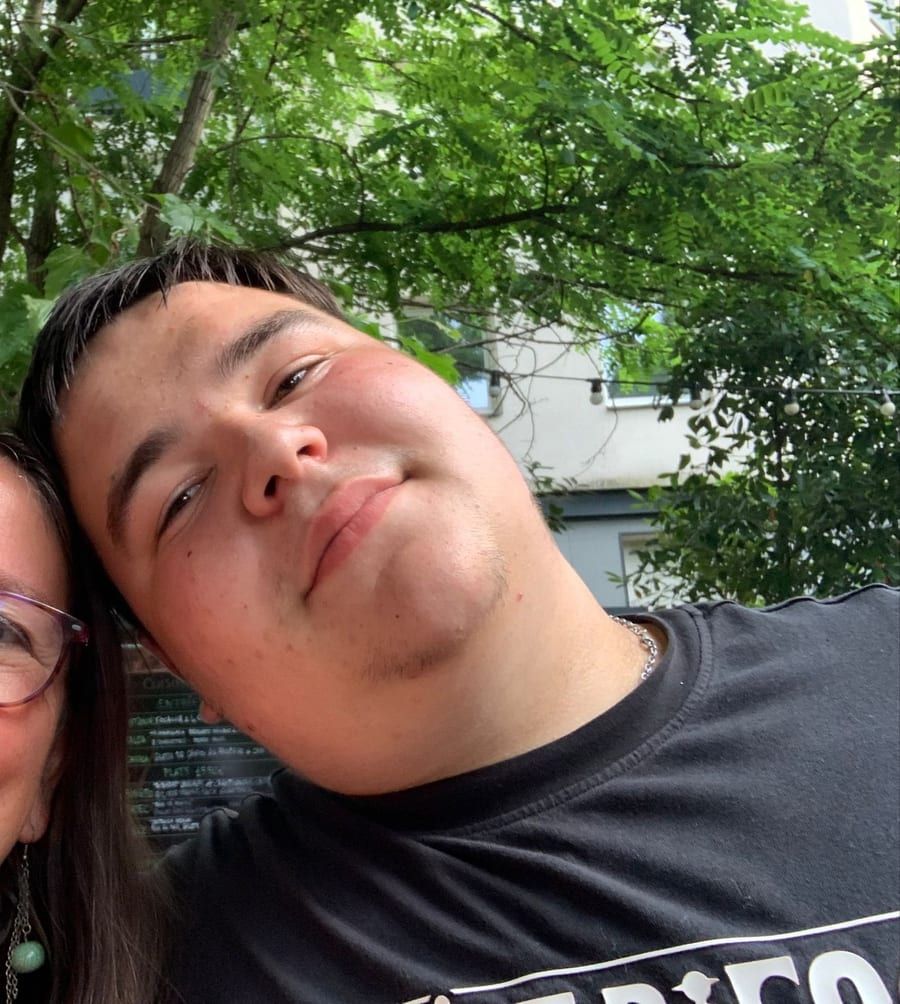 Gaëtan - Rencontre gay à Cressier NE Profil de Gaëtan, 23 ans, Rencontre gay à Cressier NE (Neuchâtel)
