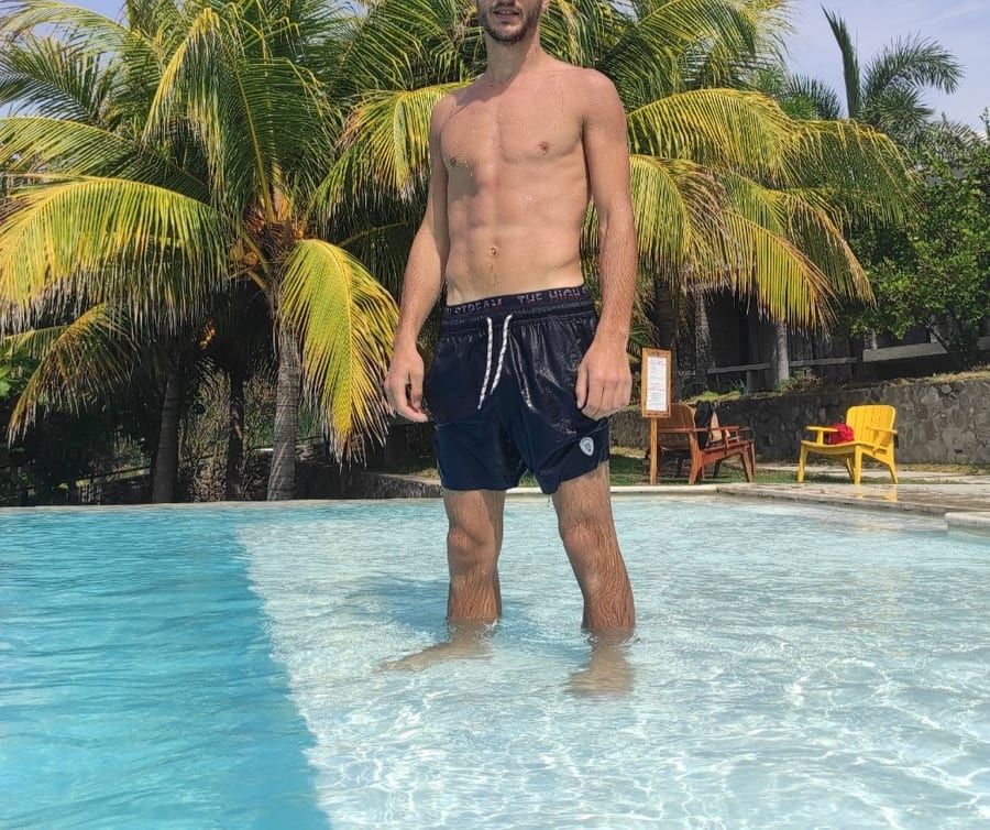 Tobias - Rencontre gay à La Côte-aux-Fées Profil de Tobias, 35 ans, Rencontre gay à La Côte-aux-Fées (Neuchâtel)