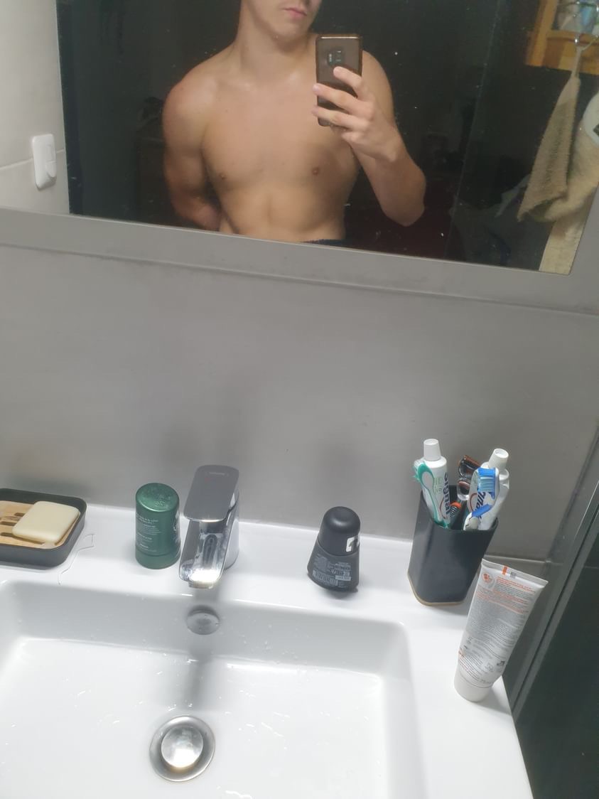 Profil de Fadil, 27 ans, Rencontre gay à Les Sagnettes (Neuchâtel)
