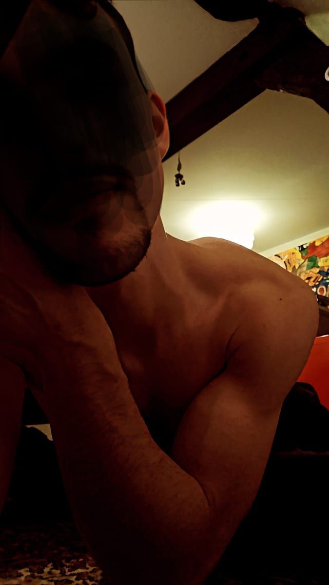 Profil de Baba, 28 ans, Rencontre gay à Fleurier (Neuchâtel)