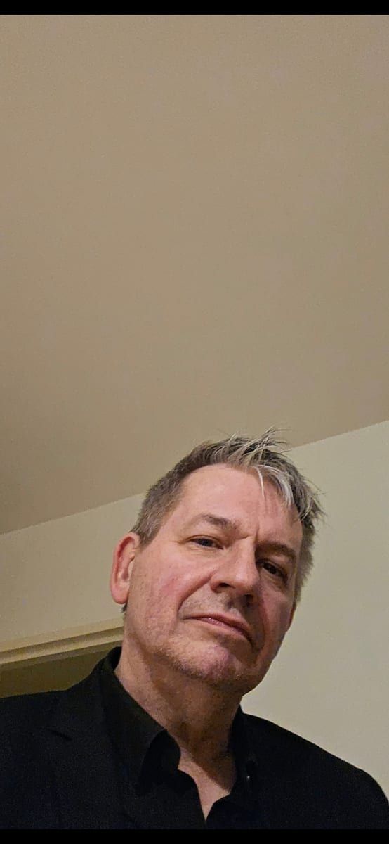 Profil de Blake, 41 ans, Rencontre gay à Enges (Neuchâtel)