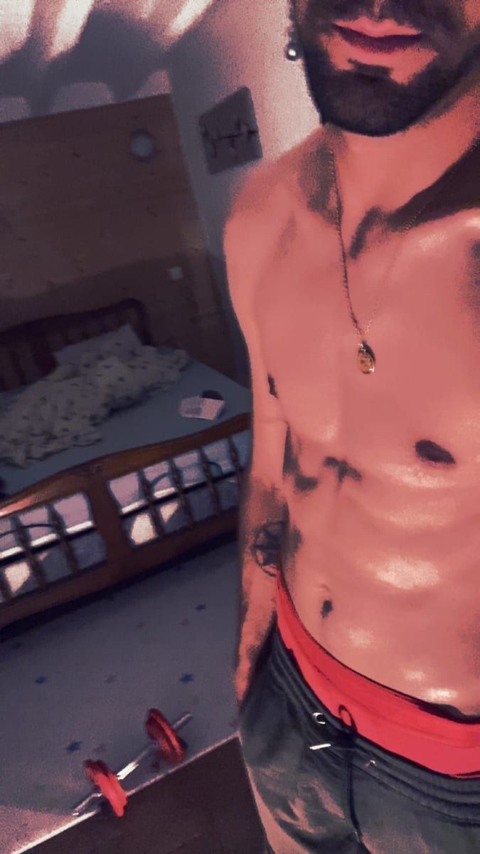 Profil de Jahed, 31 ans, Rencontre gay à St-Sulpice NE (Neuchâtel)