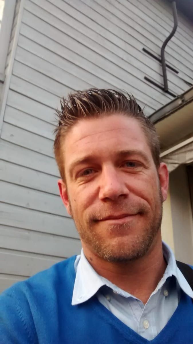 Profil de Abidin, 28 ans, Rencontre gay à Dombresson (Neuchâtel)