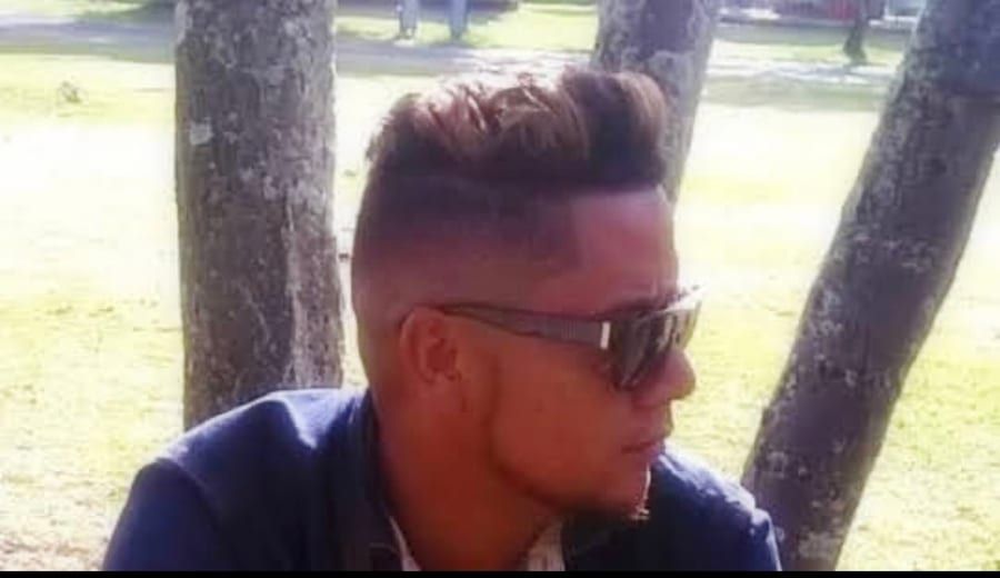 Falilou - Rencontre gay à Cressier NE Profil de Falilou, 41 ans, Rencontre gay à Cressier NE (Neuchâtel)