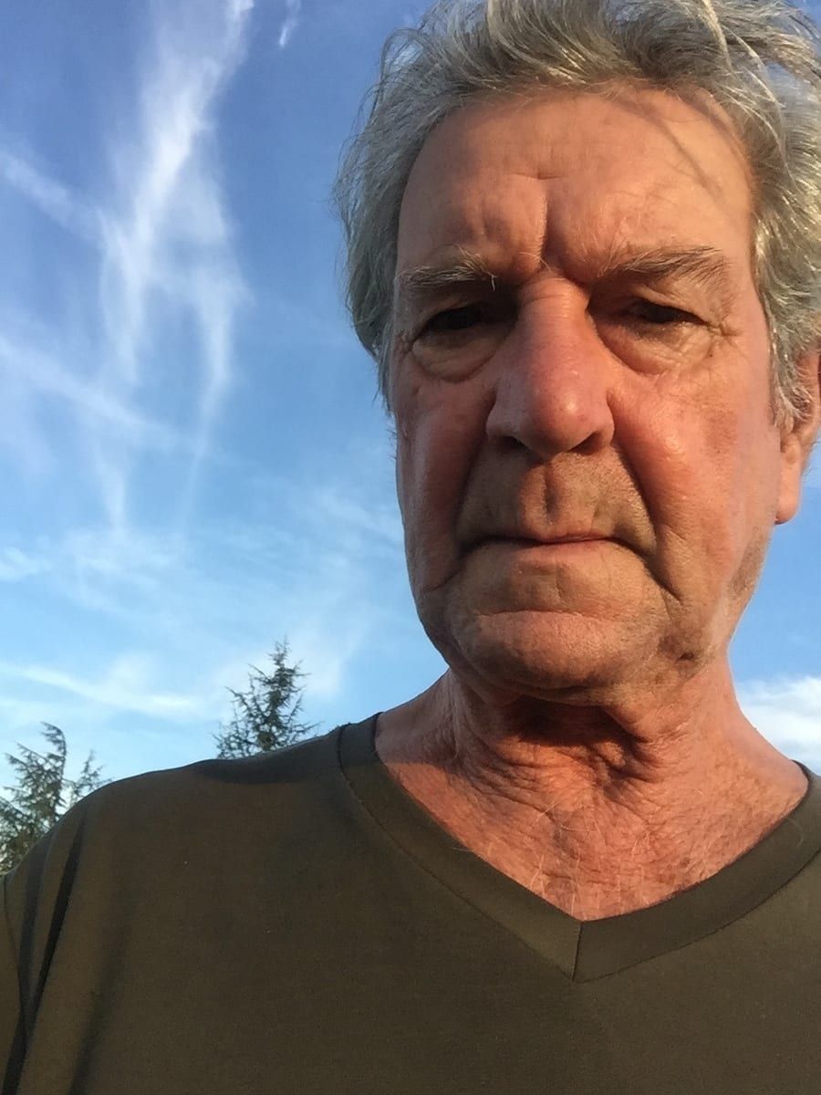 Naïm - Rencontre gay à Les Bayards Profil de Naïm, 26 ans, Rencontre gay à Les Bayards (Neuchâtel)