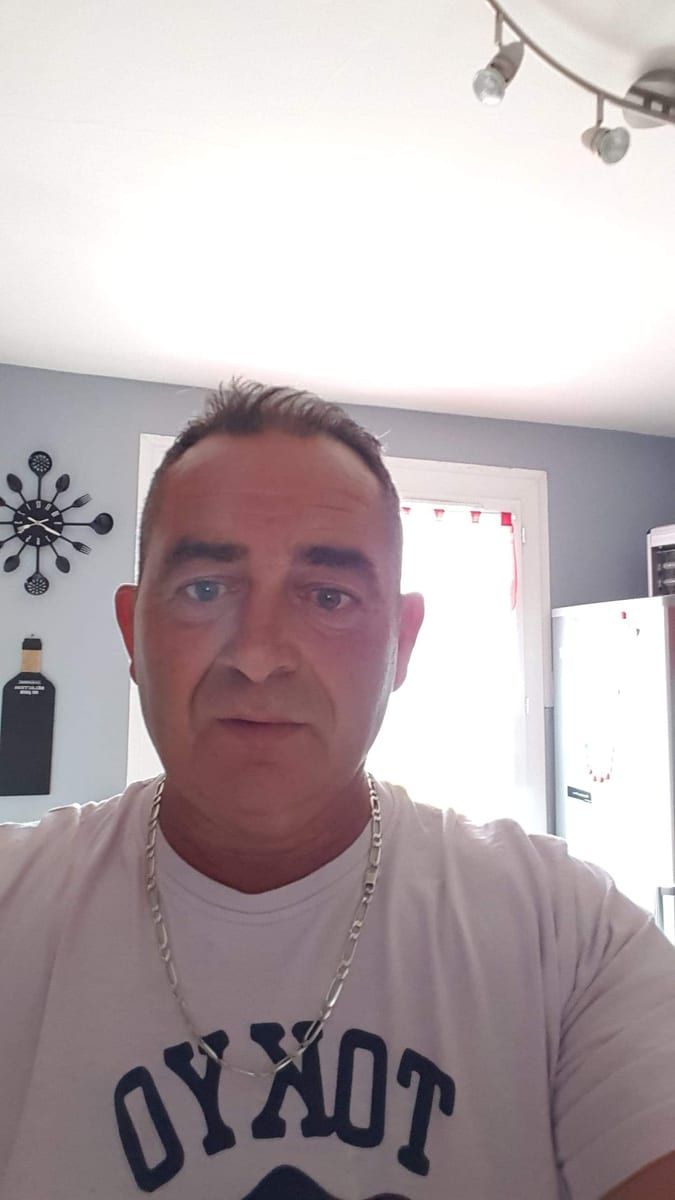 Profil de Zouhair, 43 ans, Rencontre gay à Coffrane (Neuchâtel)