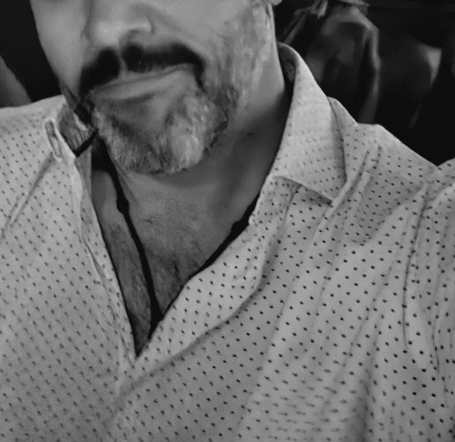 Profil de Warrick, 41 ans, Rencontre gay à Enges (Neuchâtel)