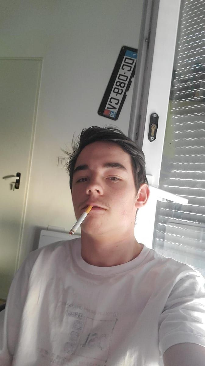 Profil de Mehmet-akif, 24 ans, Rencontre gay à St-Sulpice NE (Neuchâtel)